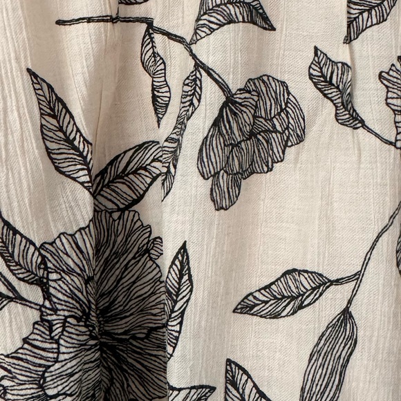 Abercrombie Adorable Ruffle Cutout Mini Dress - Size Small Petite - Picture 2 of 5